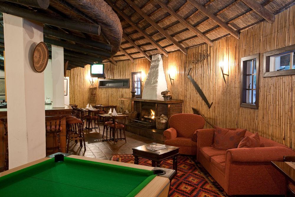 Protea Hotel By Marriott Oudtshoorn Riempie Estate Екстериор снимка