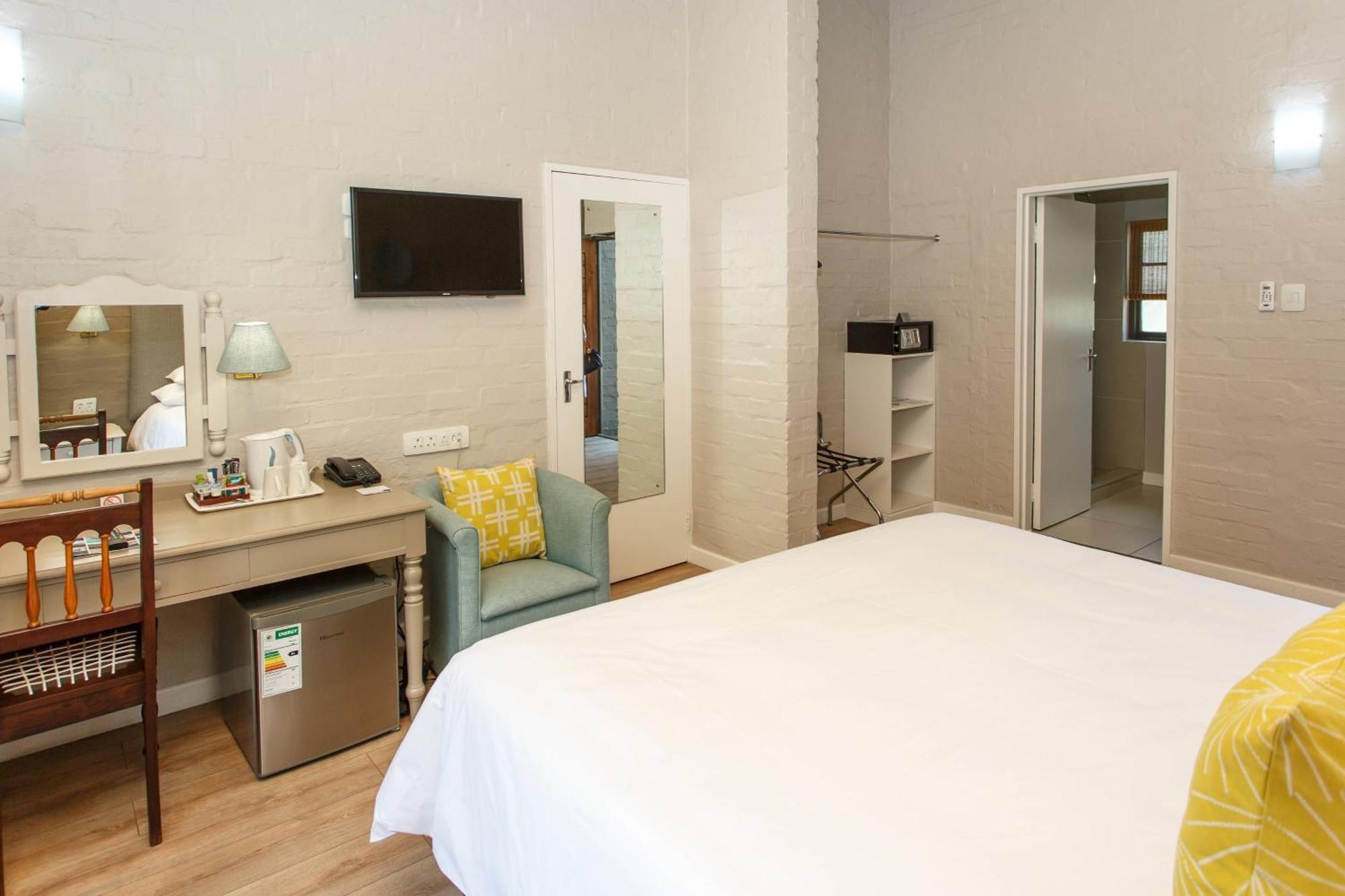 Protea Hotel By Marriott Oudtshoorn Riempie Estate Екстериор снимка