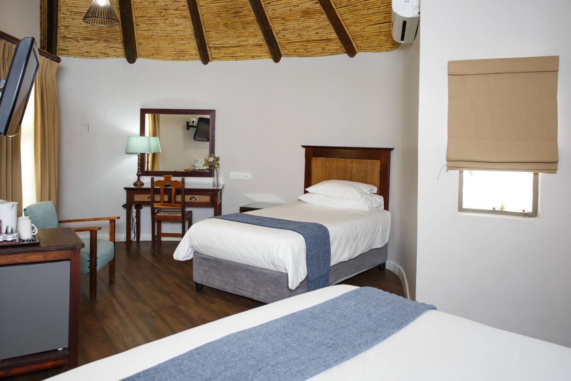 Protea Hotel By Marriott Oudtshoorn Riempie Estate Екстериор снимка