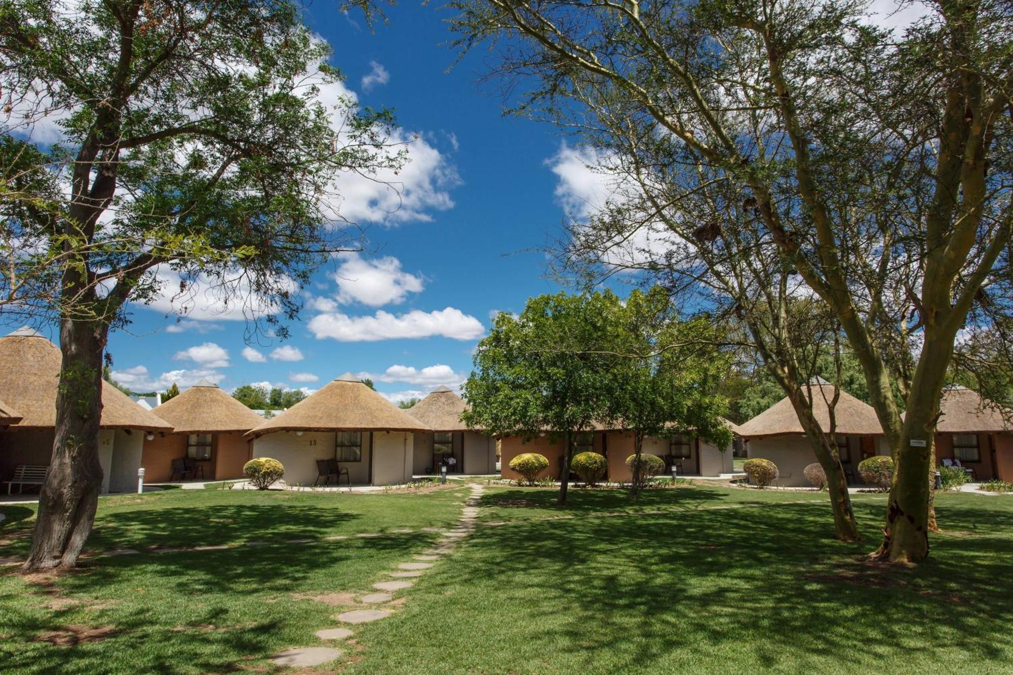 Protea Hotel By Marriott Oudtshoorn Riempie Estate Екстериор снимка