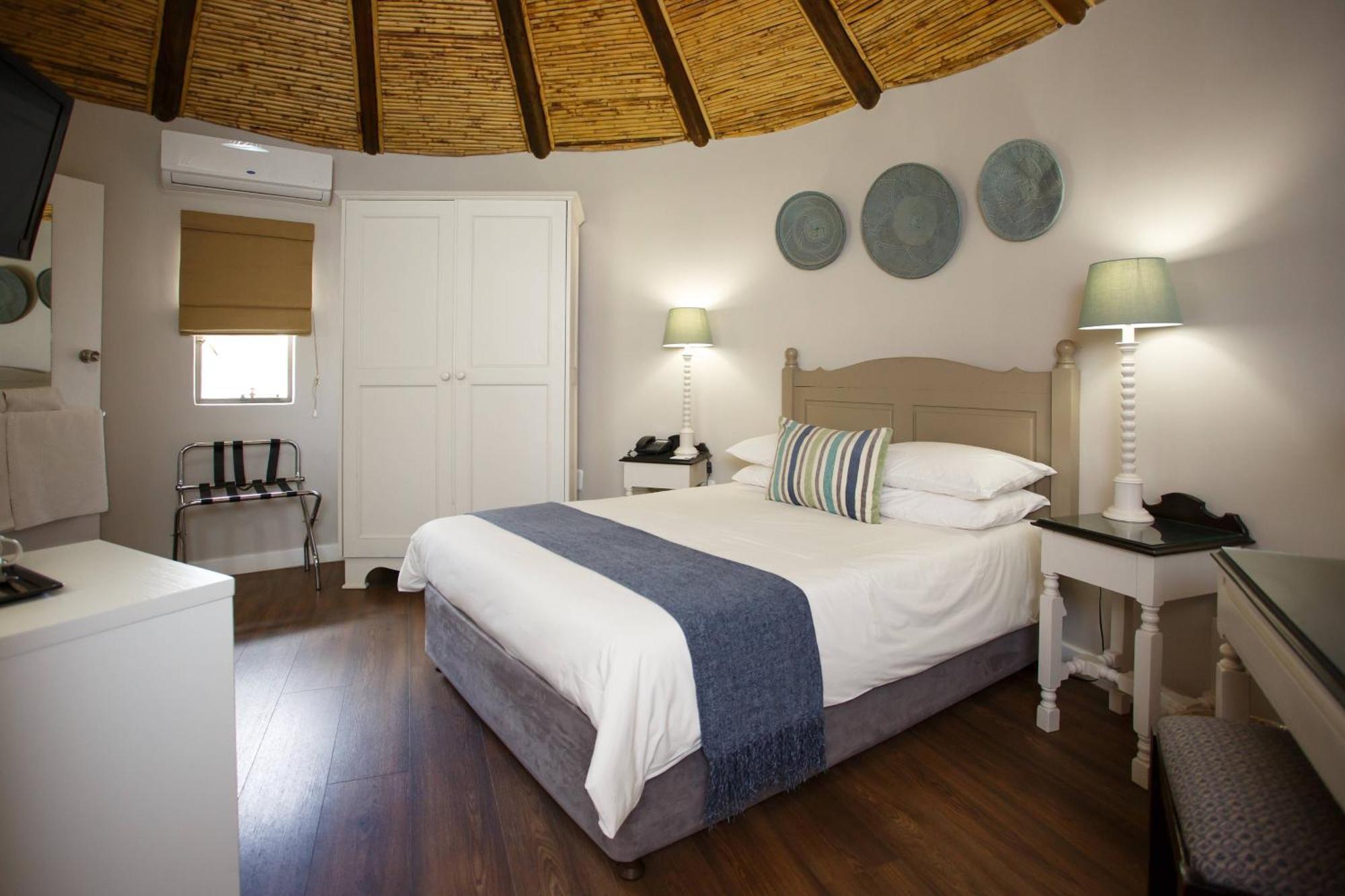 Protea Hotel By Marriott Oudtshoorn Riempie Estate Екстериор снимка